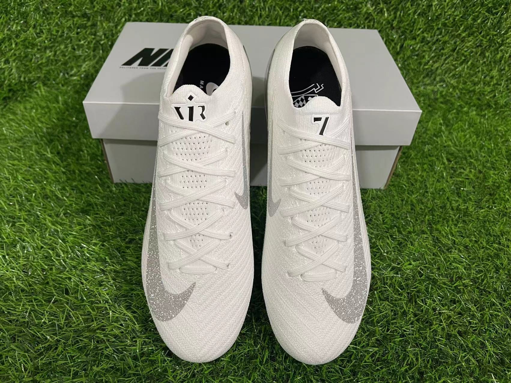 Crampons Mercurial Vapor XV Elite
